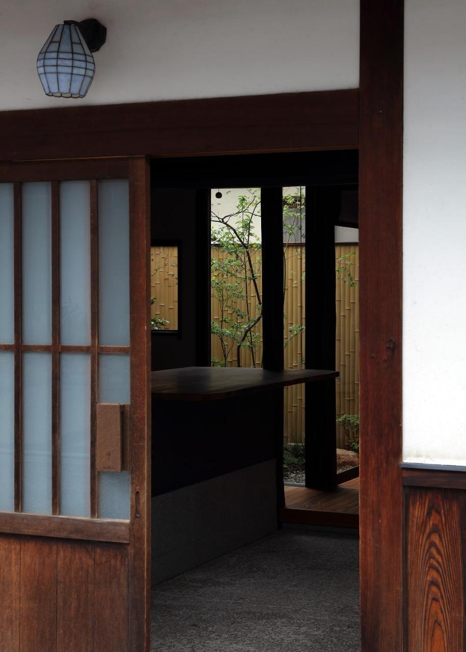 滔々 御崎 町家の宿 Toutou Onzaki Machiya No Yado Kurashiki Extérieur photo